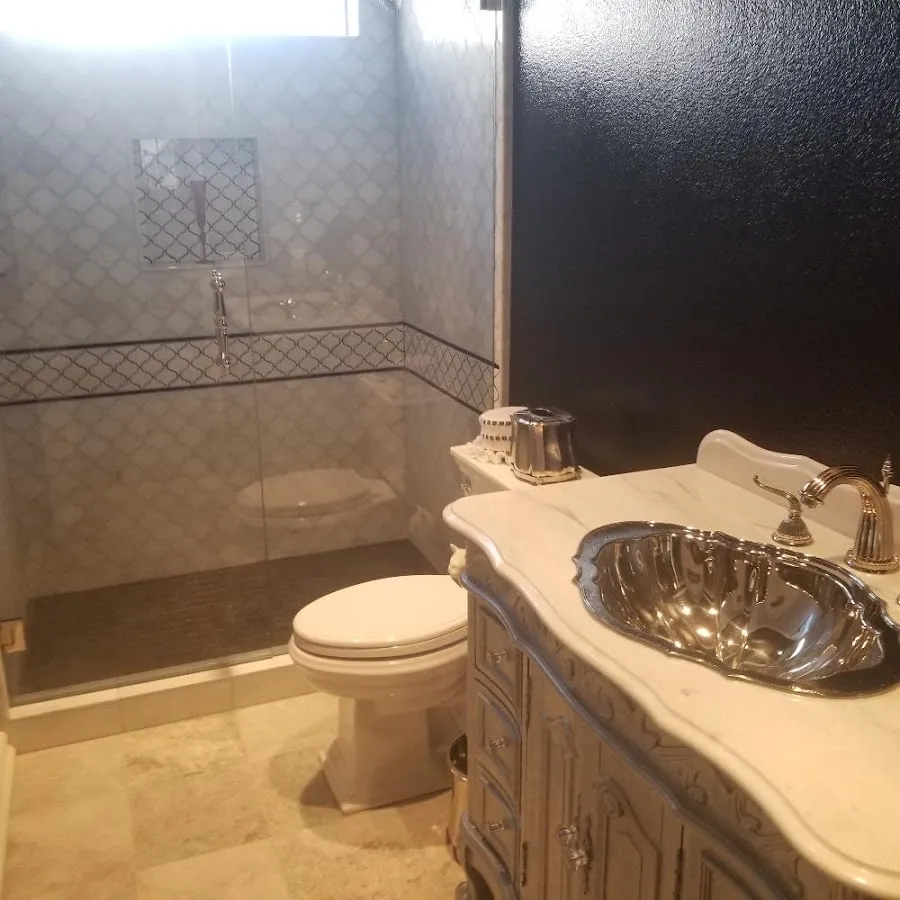 Professional plumbing work and bathroom remodeling in St. Charles
